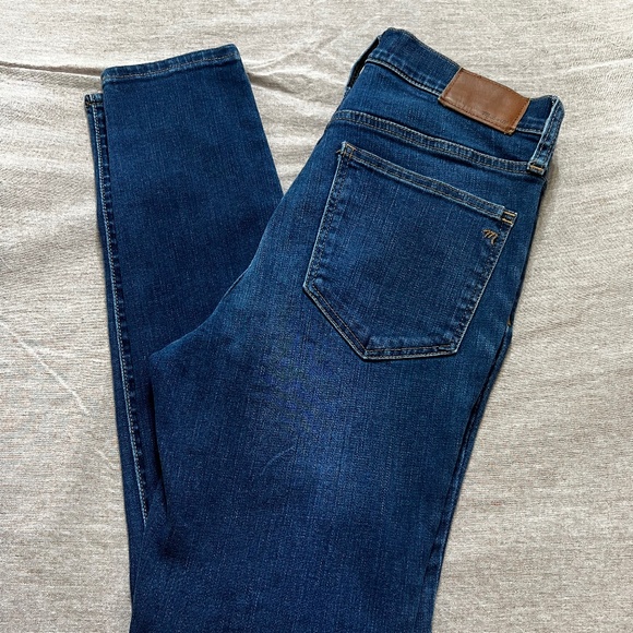 Madewell Roadtripper Jeans in Jansen Wash - Picture 3 of 9